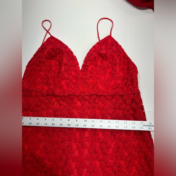TOPSHOP Lace Plunge Asymmetrical Hem Midi Dress in Red Size US 10 - Picture 9 of 15